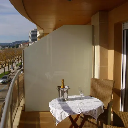 Edifici Llevant I Ponent Apartment
